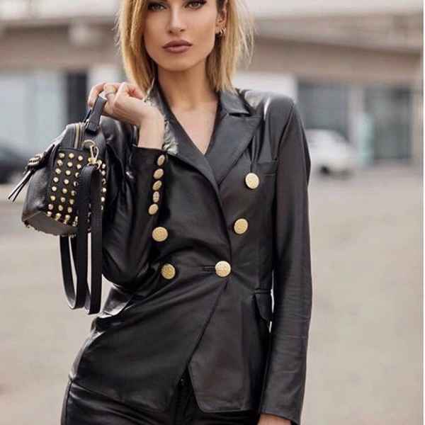 Sandra